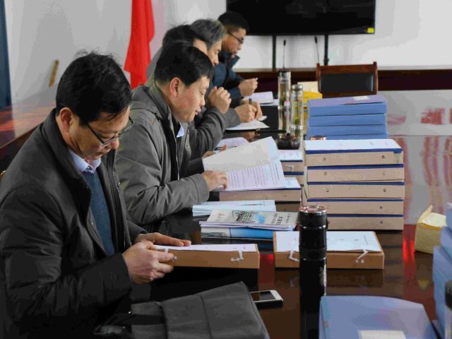 區(qū)教體局24 區(qū)教體局24.jpg
