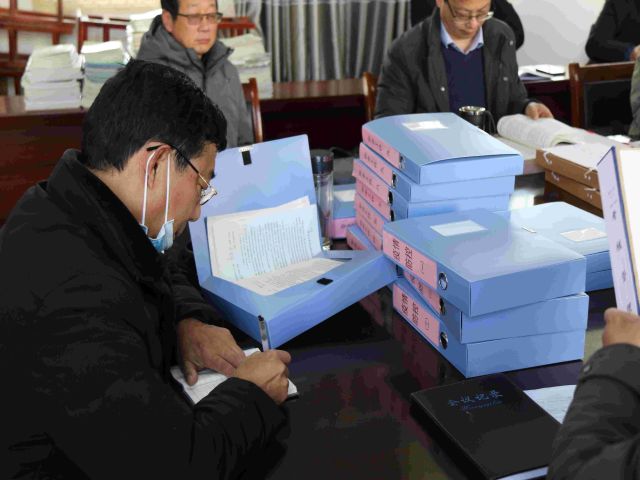 區(qū)教體局25 區(qū)教體局25.jpg